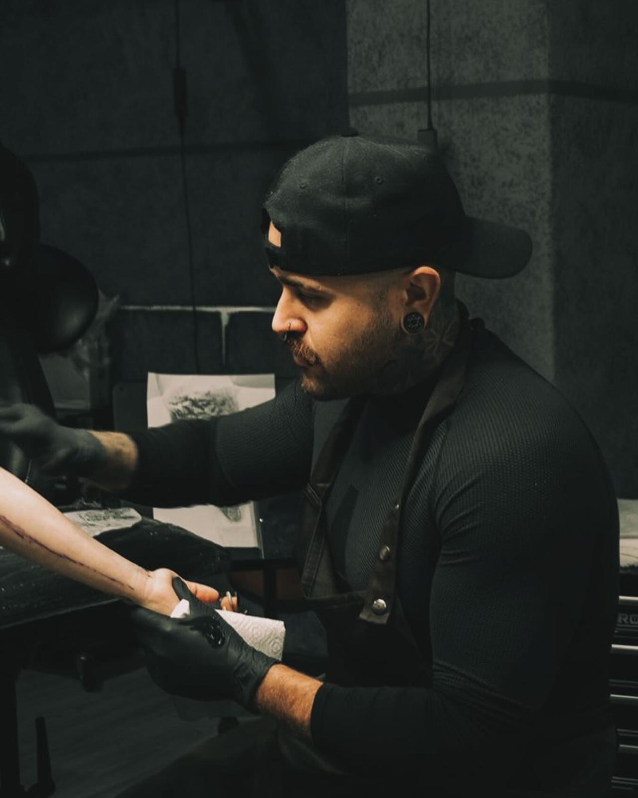 Barbaroja Ink — Estudio de Tatuajes